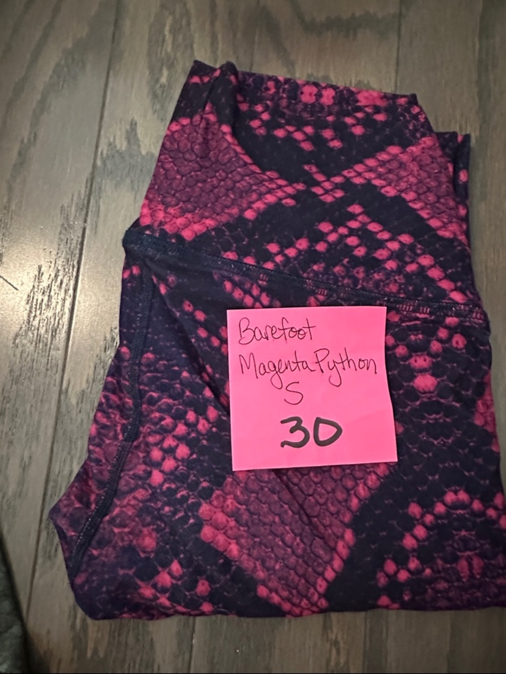 Niyama Sol Magenta Python